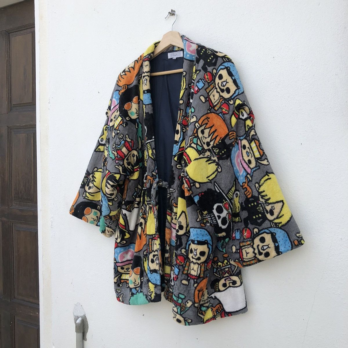 Cartoon Network FULLPRINT ONE PIECE KIMONO JAPAN FLEECE Size US L / EU 52-54 / 3 - 2 Thumbnail