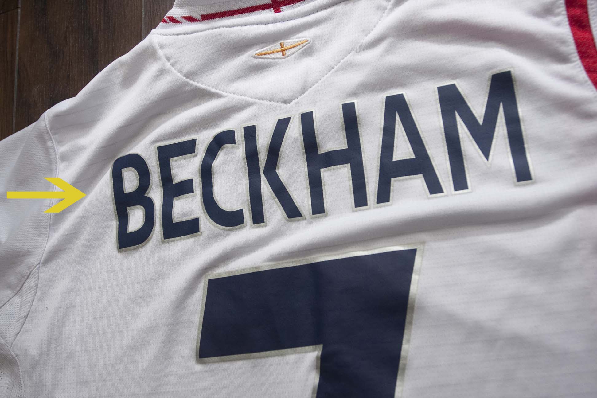 Umbro David Beckman Jersey Umbro 2005-2007 England Size S Size US S / EU 44-46 / 1 - 2 Thumbnail