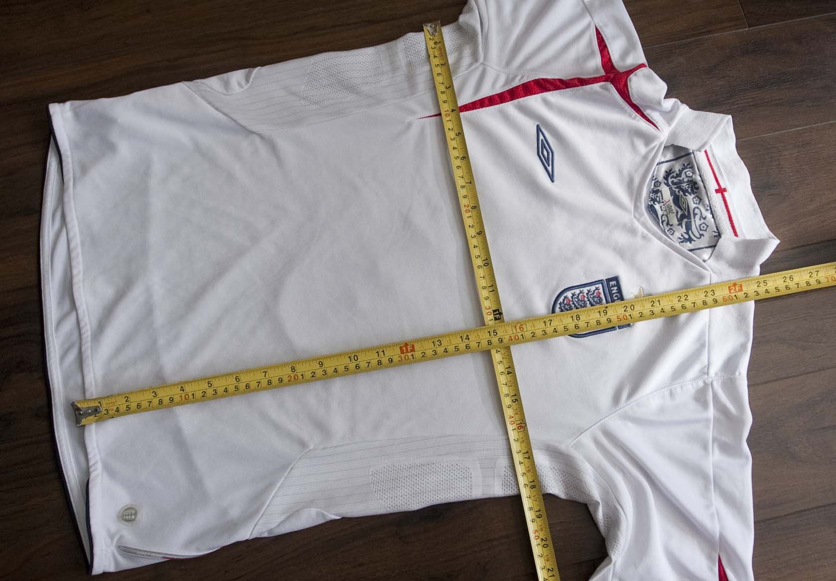 Umbro David Beckman Jersey Umbro 2005-2007 England Size S Size US S / EU 44-46 / 1 - 4 Thumbnail