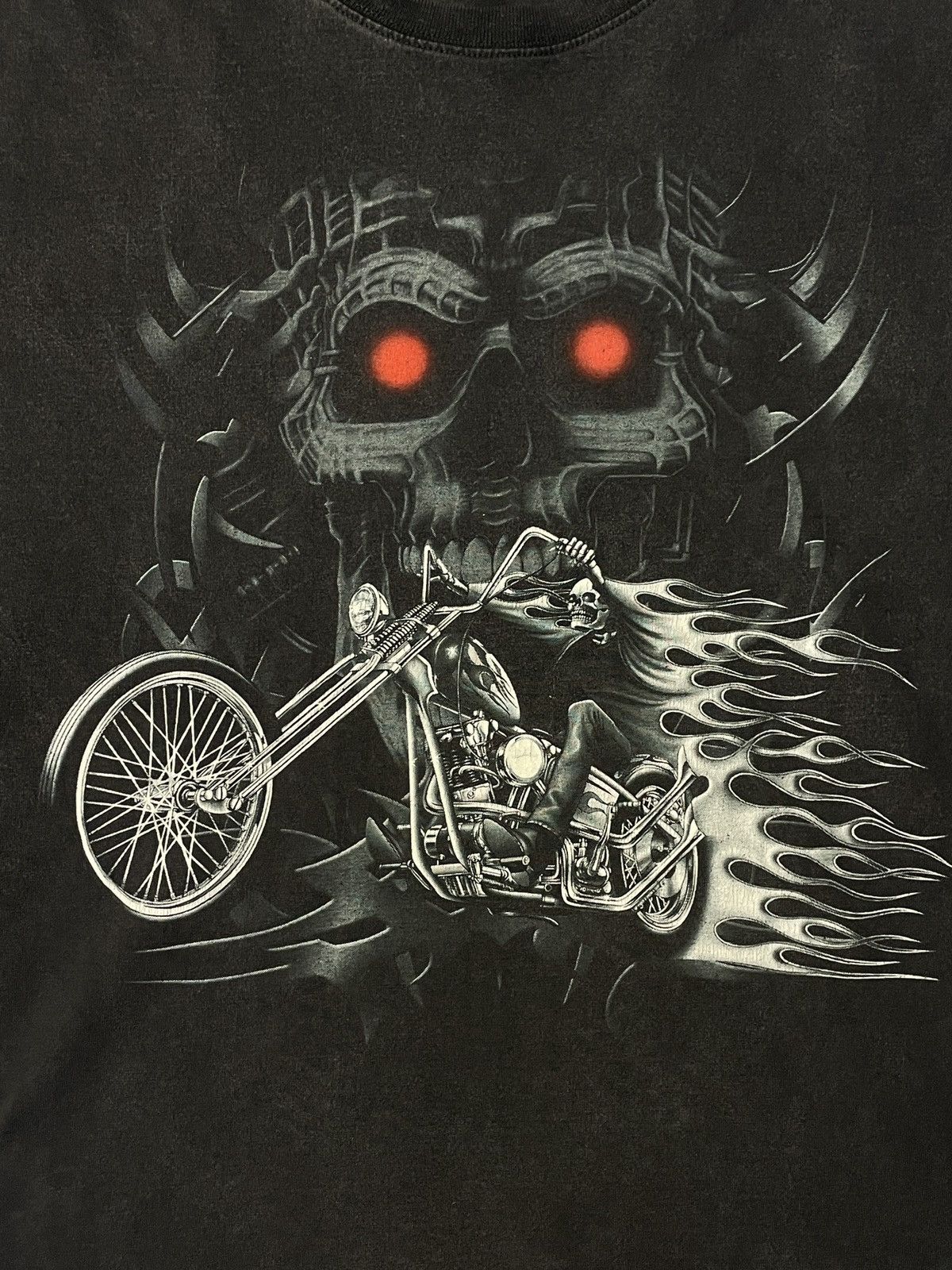 Band Tees Dead Skull Rock Vintage Black Tee Size US XL / EU 56 / 4 - 2 Thumbnail