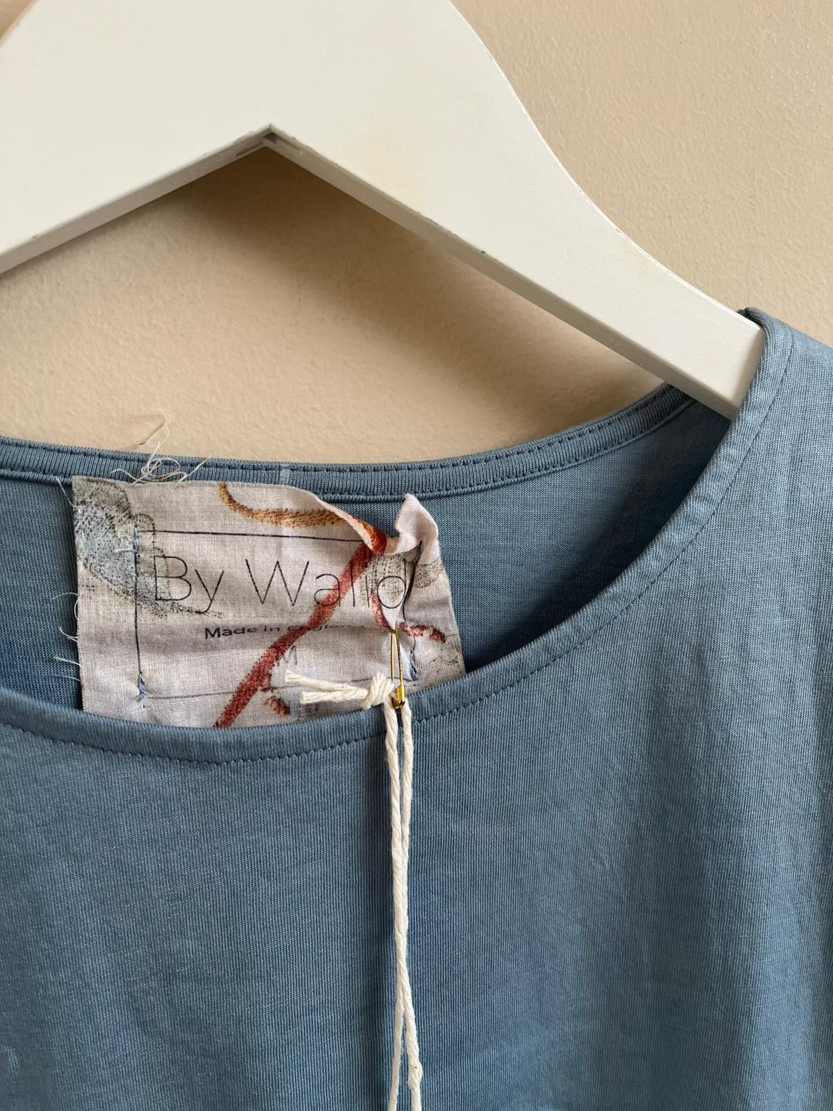 By Walid Regular Tee, SS in Steel Size US M / EU 48-50 / 2 - 5 Thumbnail