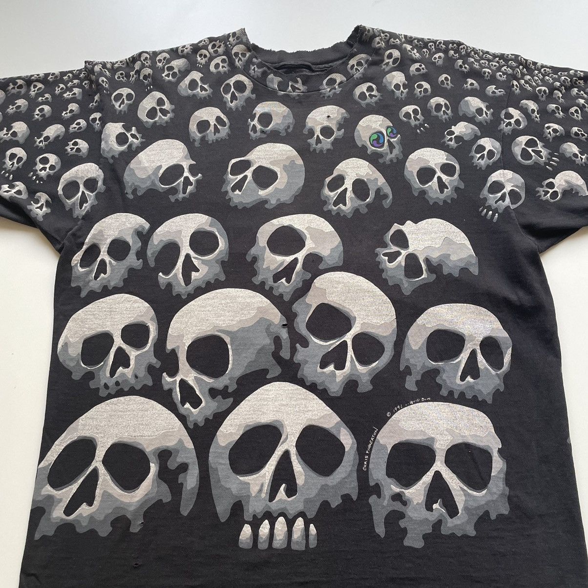 Liquid Blue Vintage 1992 Skull Pile Liquid Blue AOP Shirt XL Faded Black Size US XL / EU 56 / 4 - 2 Thumbnail