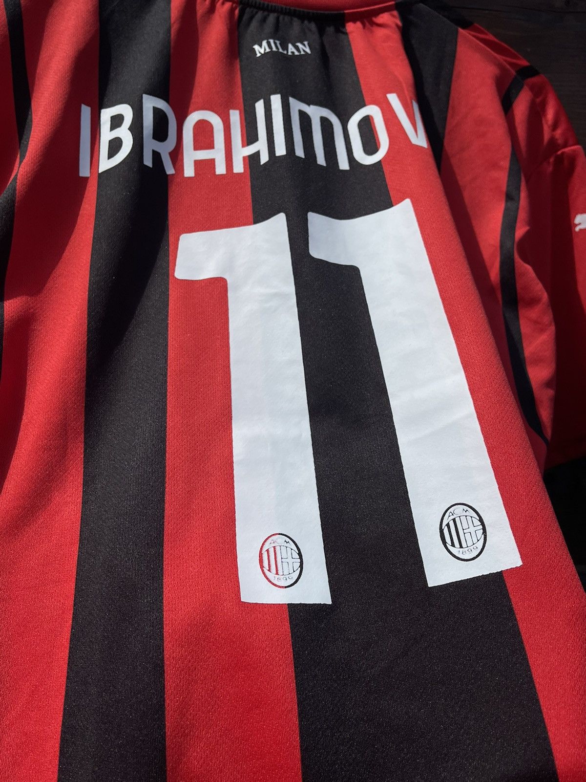 Puma 2021/2022 Puma Milan Ibrahimovic soccer jersey Size US XL / EU 56 / 4 - 4 Thumbnail