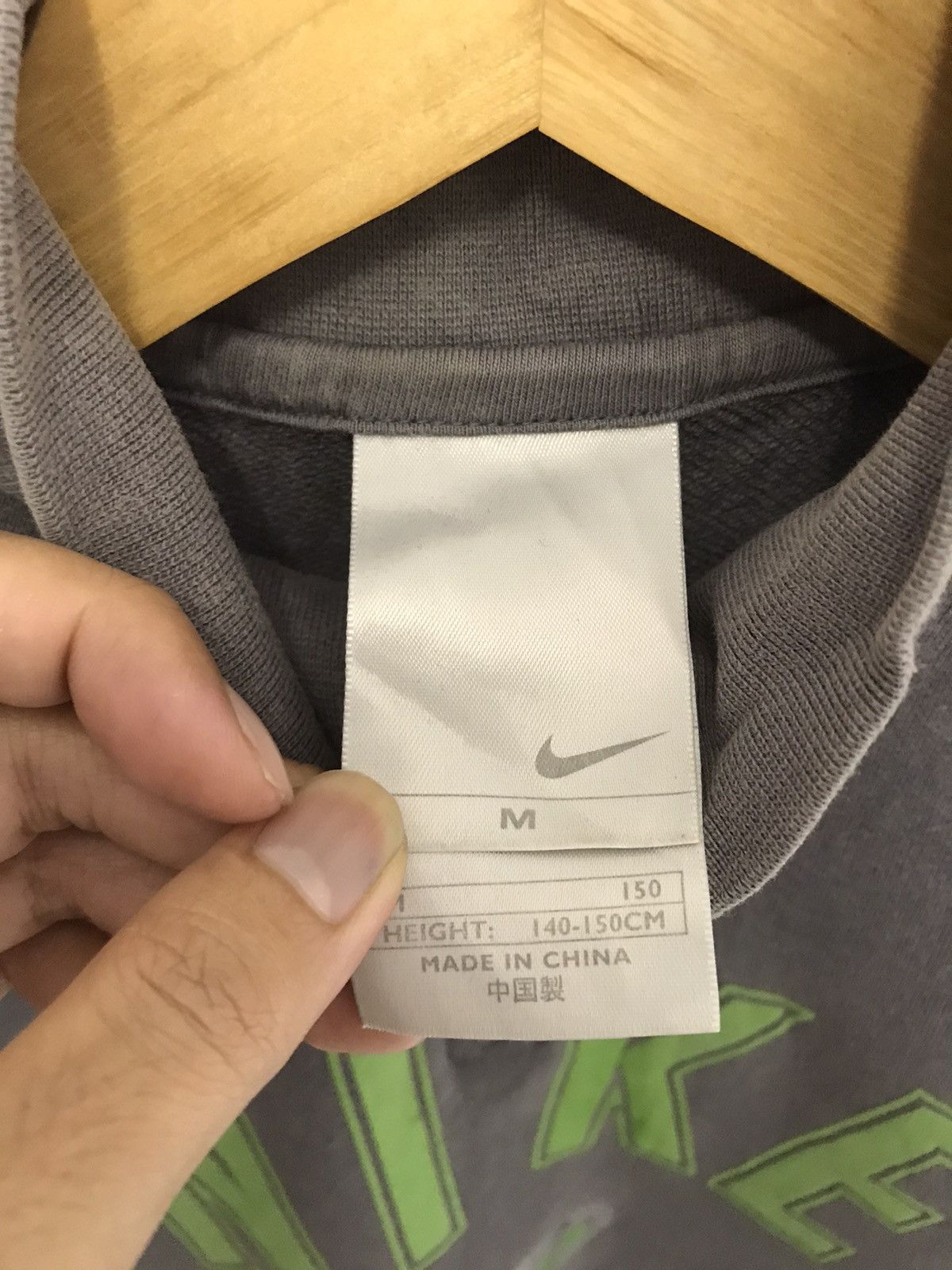 Nike Nike AirMax Spell Out Long Sleeve Size US M / EU 48-50 / 2 - 4 Thumbnail