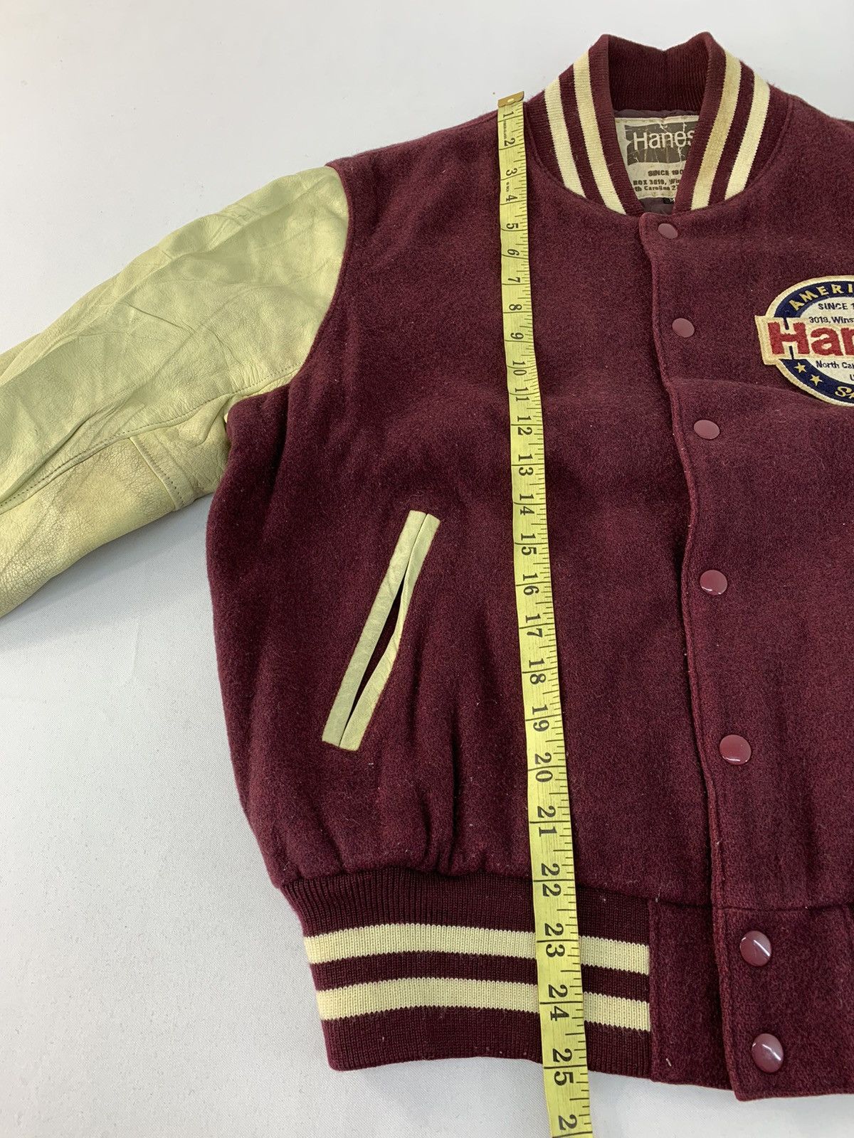 Hanes Hanes American Spirit Winston Salem Big Badge Leather Sleeve Size US M / EU 48-50 / 2 - 10 Thumbnail