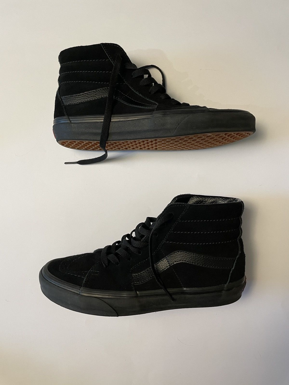 Vans Vans Old Skool Sk8-Hi Size US 7.5 / EU 40-41 - 2 Thumbnail