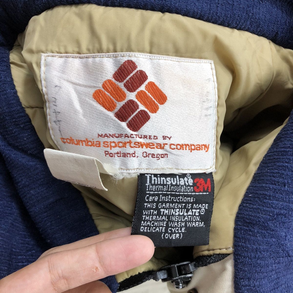Columbia × Vintage Vintage COLUMBIA Trinsulate 3M Waterproof Jacket Outdoor Size US M / EU 48-50 / 2 - 5 Thumbnail