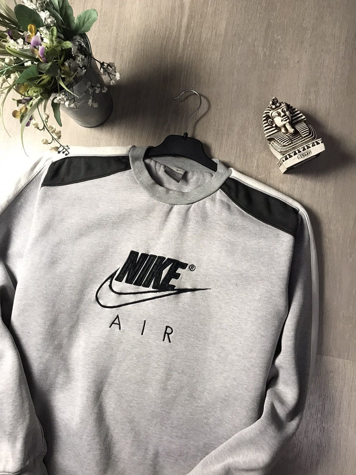 Nike × Vintage Vintage Nike Y2K big logo sweatshirt Size US L / EU 52-54 / 3 - 2 Thumbnail
