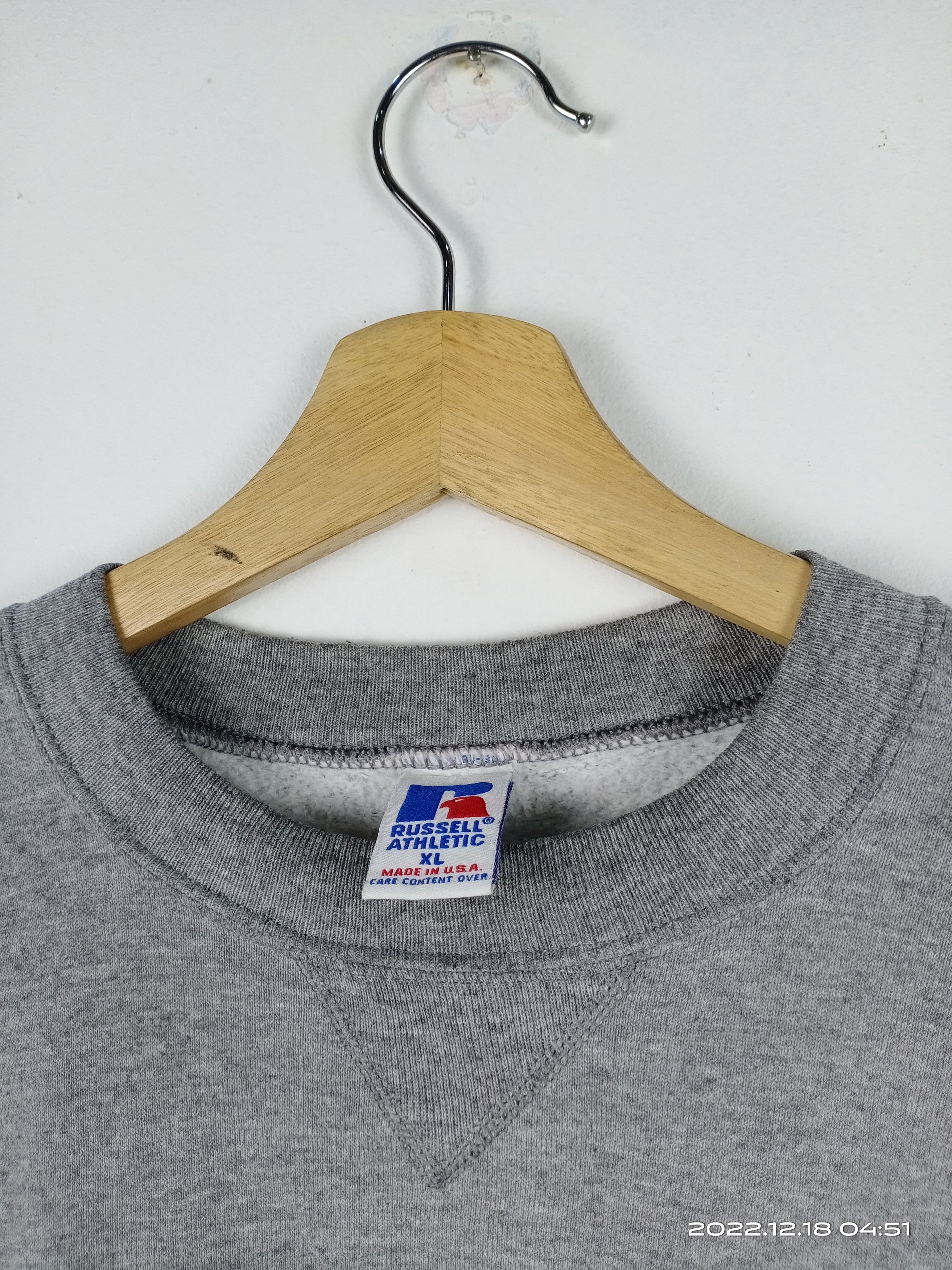 Russell Athletic 💥RARE💥Vintage 90s Russell Athletic Sweatshirt Nice Design Size US XL / EU 56 / 4 - 9 Thumbnail