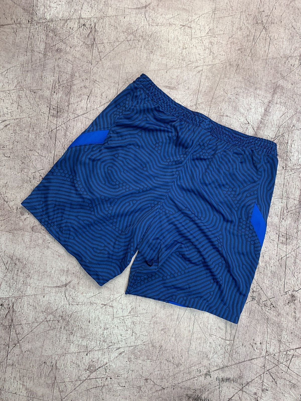 Nike × Vintage Nike Vintage Y2K Shorts Size US 36 / EU 52 - 2 Thumbnail