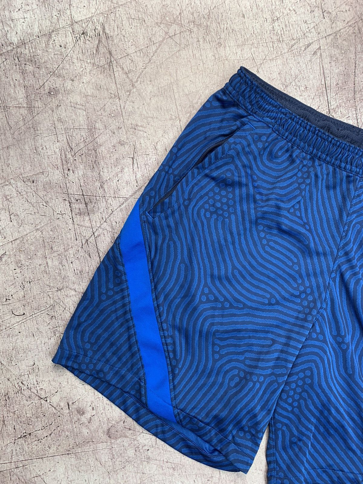 Nike × Vintage Nike Vintage Y2K Shorts Size US 36 / EU 52 - 5 Thumbnail