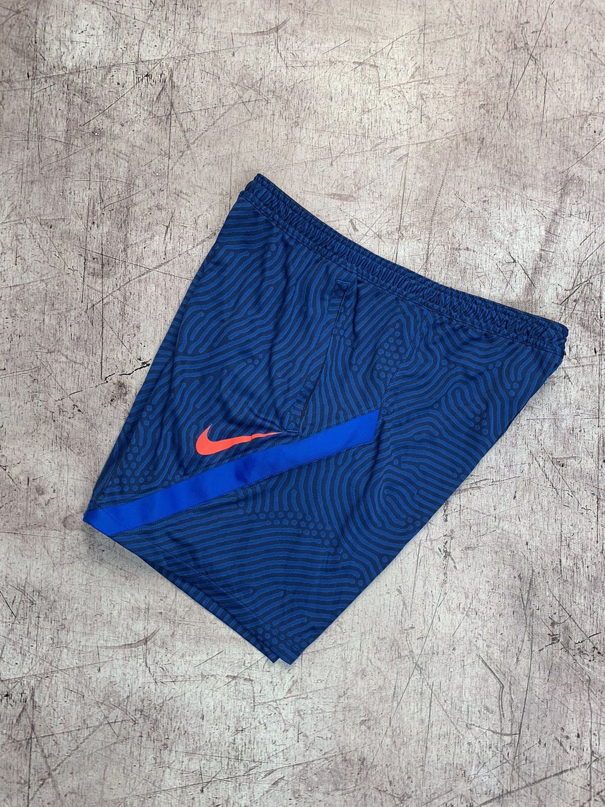 Nike × Vintage Nike Vintage Y2K Shorts Size US 36 / EU 52 - 11 Thumbnail