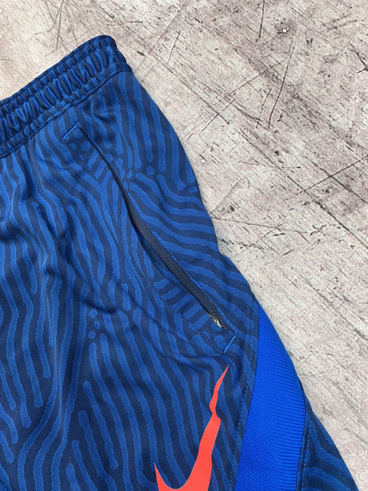 Nike × Vintage Nike Vintage Y2K Shorts Size US 36 / EU 52 - 6 Thumbnail