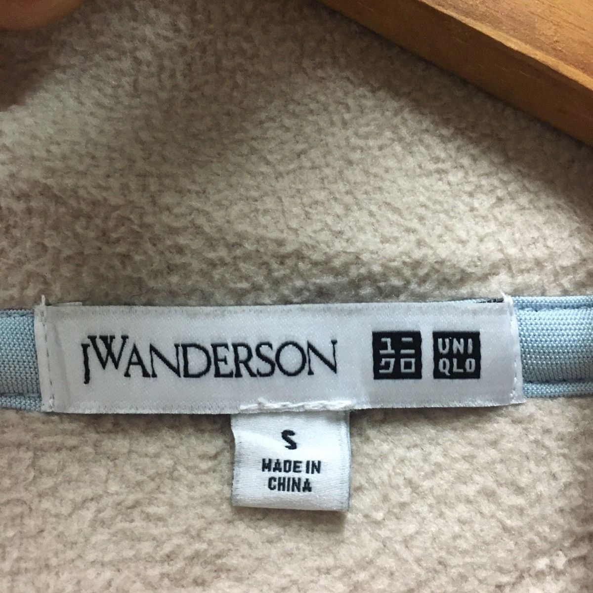 JW Anderson × Uniqlo × Vintage Vintage Uniqlo J W Anderson Zipper Fleece Hoodie Size US S / EU 44-46 / 1 - 6 Thumbnail