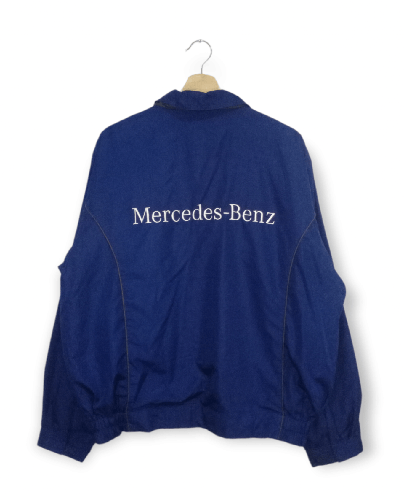 image of Formula Uno x Mercedes Benz vintage Mercedes Benz Embroidery Big Logo Jacket in Dark Blue (Size XL)