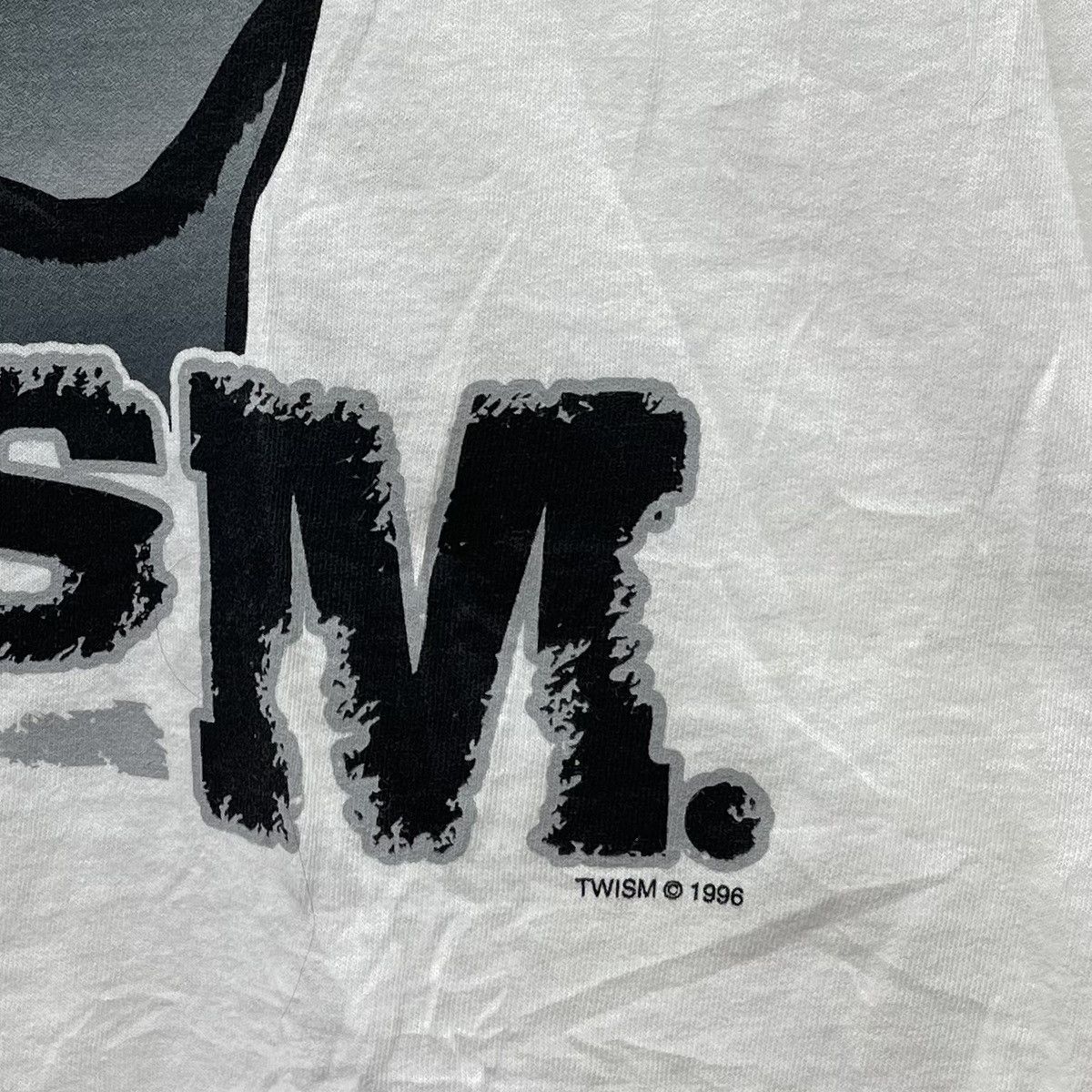 Vintage Vintage 90s TWISM The World Is Mine O'Neil T-Shirt Medium Size US M / EU 48-50 / 2 - 3 Thumbnail