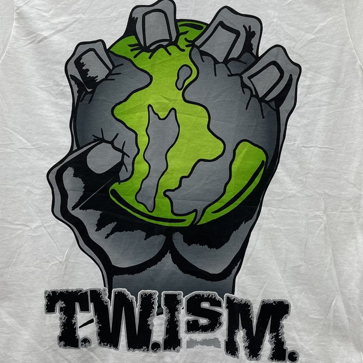 Vintage Vintage 90s TWISM The World Is Mine O'Neil T-Shirt Medium Size US M / EU 48-50 / 2 - 2 Thumbnail