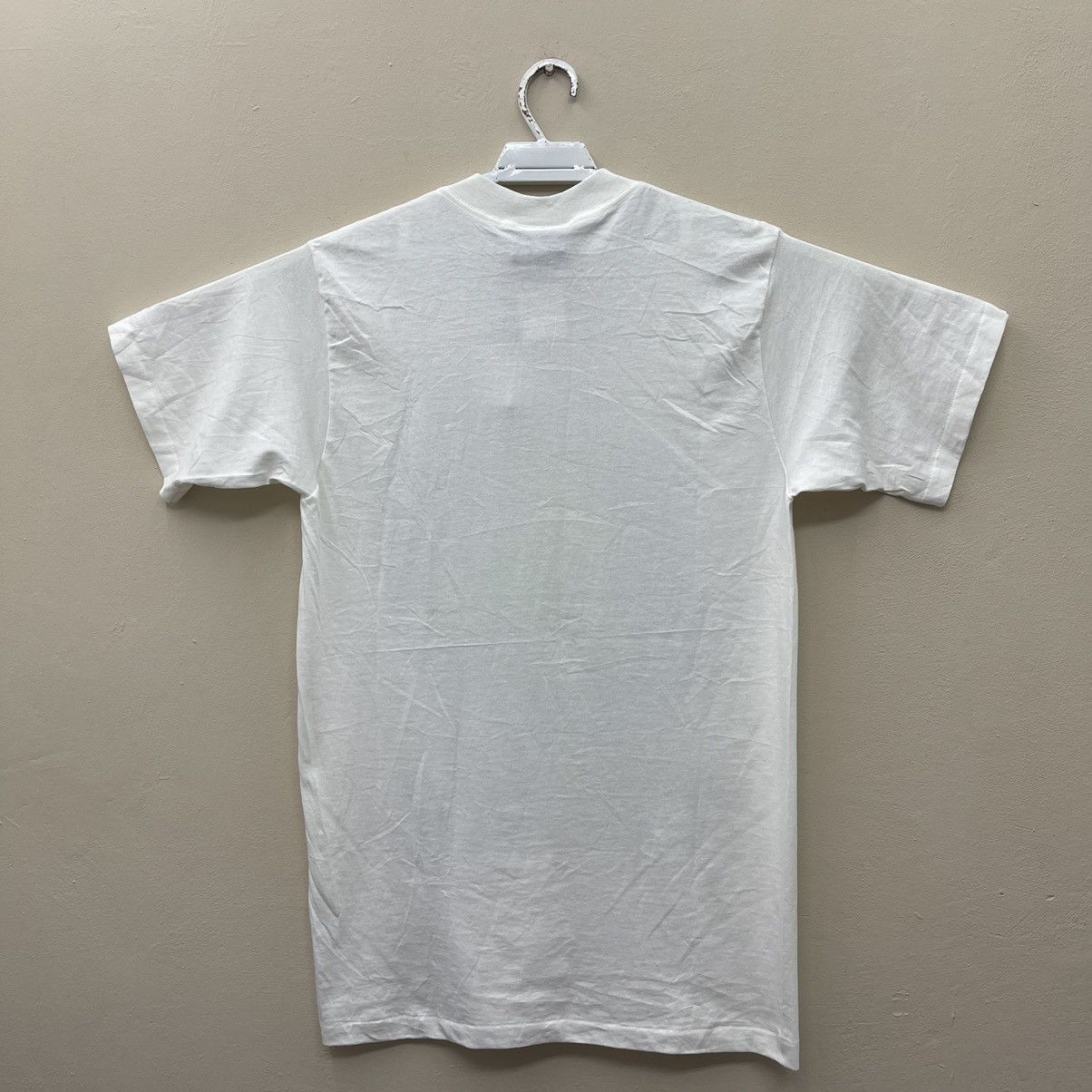 Vintage Vintage 90s TWISM The World Is Mine O'Neil T-Shirt Medium Size US M / EU 48-50 / 2 - 4 Thumbnail