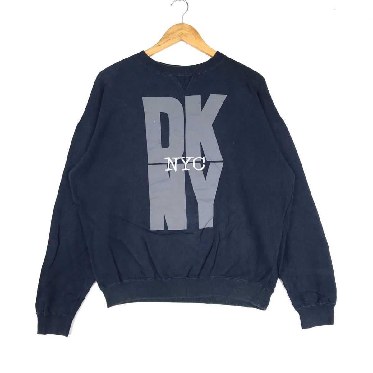 DKNY Vintage Donna Karan New York DKNY Sweatshirt Streetwear Size US L / EU 52-54 / 3 - 1 Thumbnail