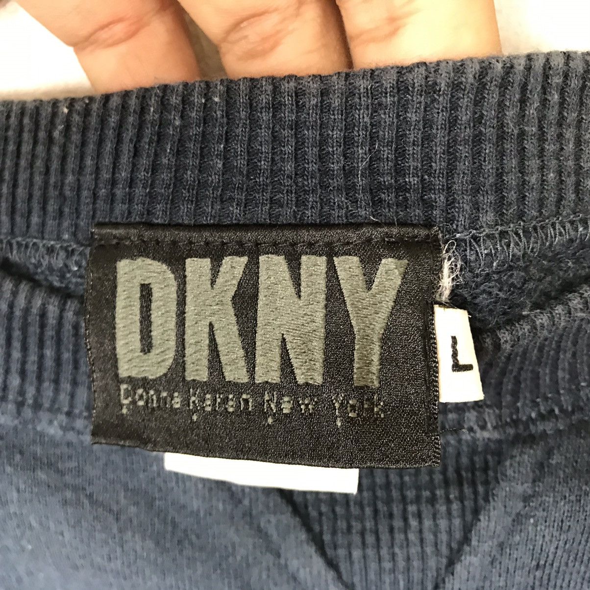 DKNY Vintage Donna Karan New York DKNY Sweatshirt Streetwear Size US L / EU 52-54 / 3 - 4 Thumbnail