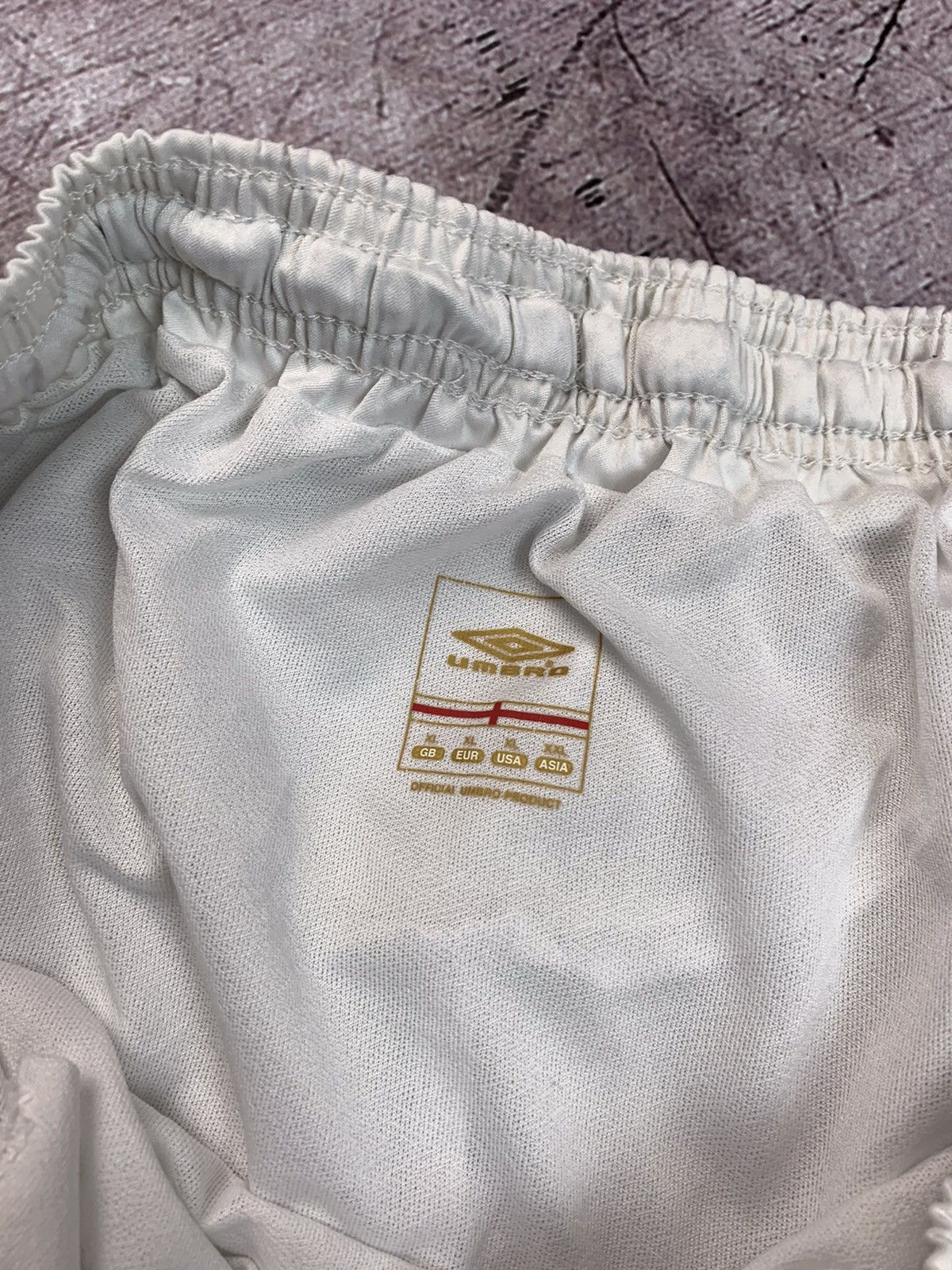 Umbro × Vintage Umbro England Vintage Mens Nylon Shorts Size US 36 / EU 52 - 4 Thumbnail