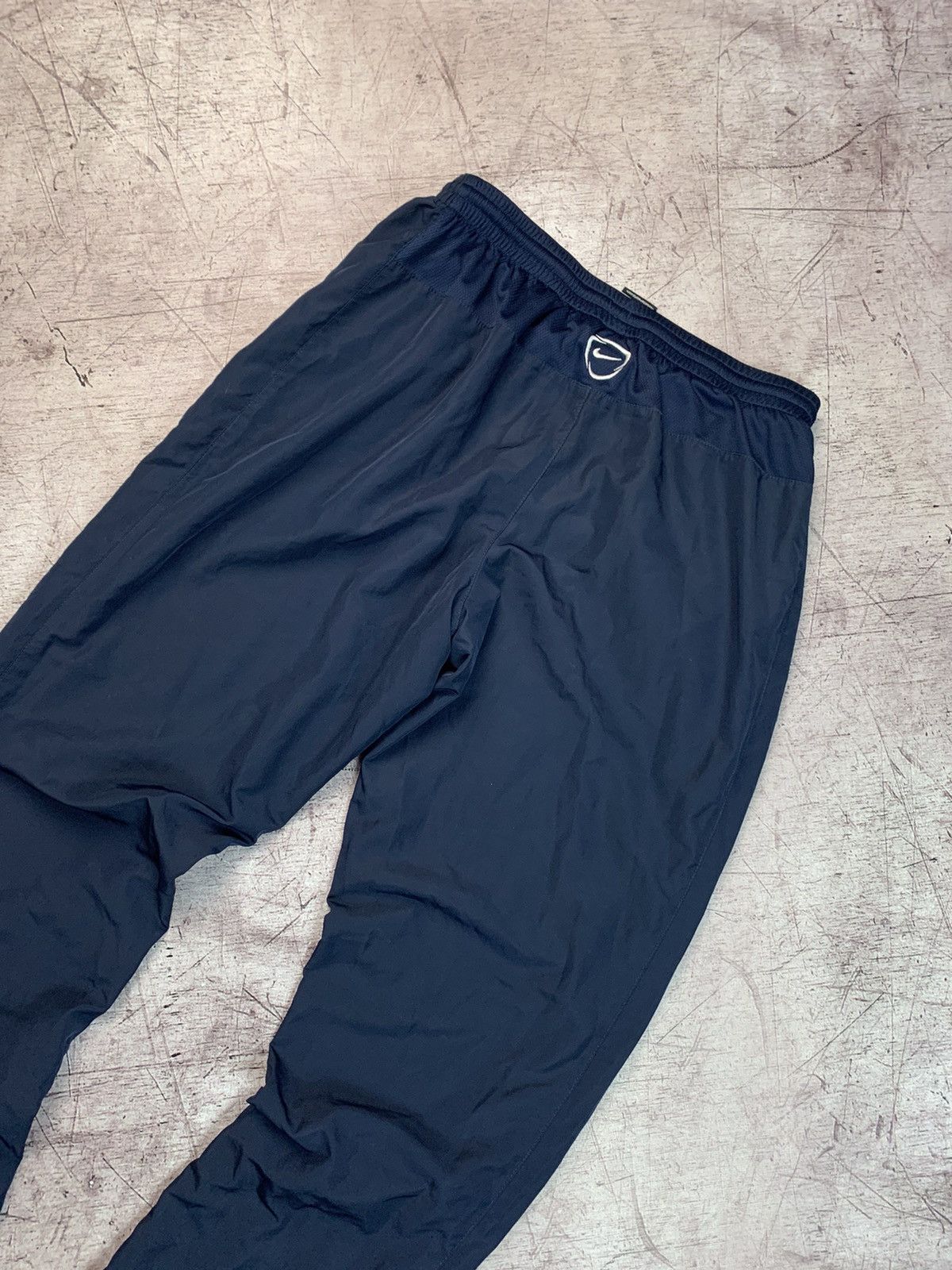 Nike × Vintage Nike Vintage Mens Nylon Pants Drill Style Size US 32 / EU 48 - 6 Thumbnail