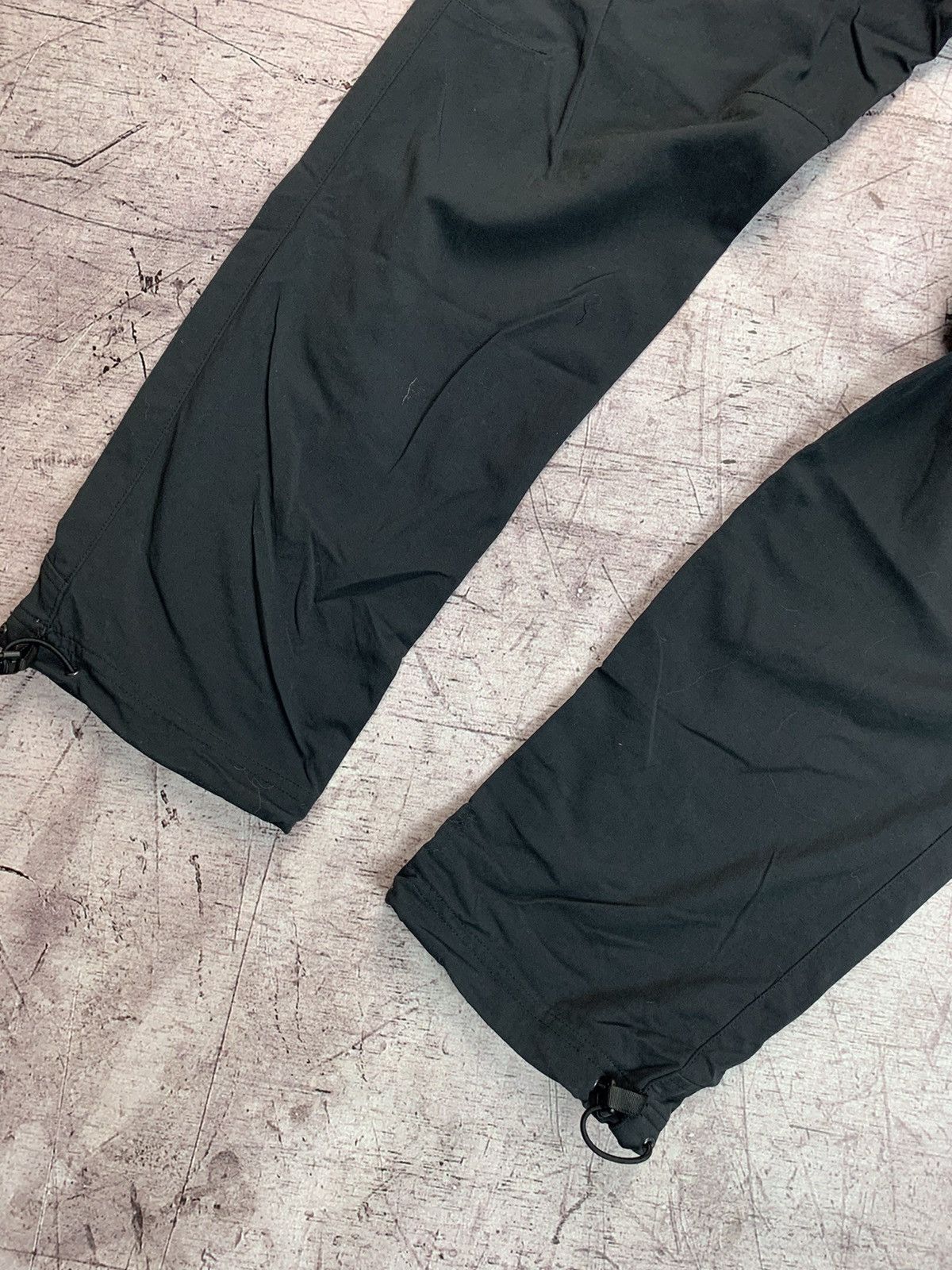 Berghaus Berghaus Vintage Mens Outdoor Cargo Pants Shorts Size US 34 / EU 50 - 7 Thumbnail