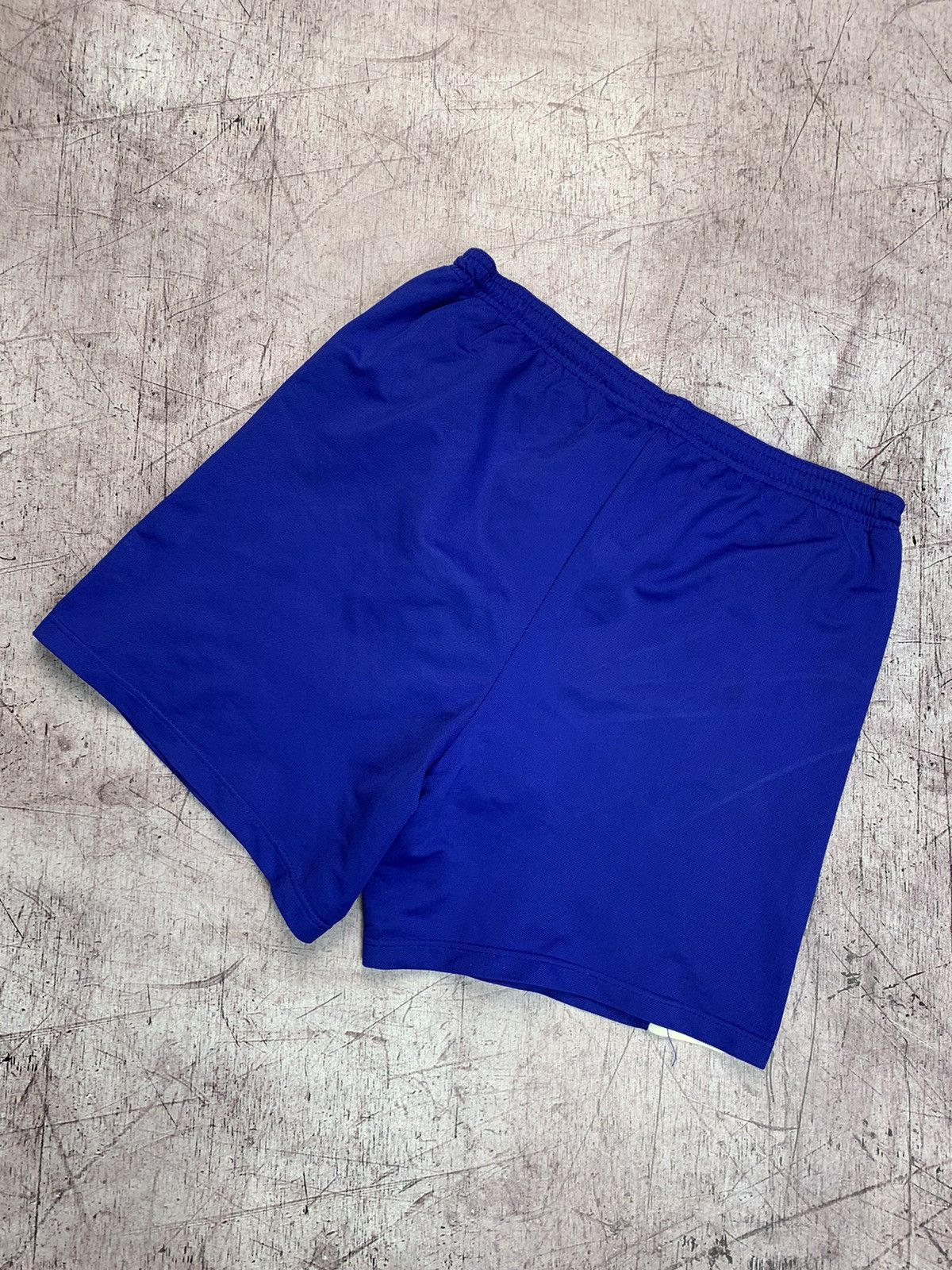 Adidas × Vintage Adidas Vintage Nylon Shorts Size US 34 / EU 50 - 7 Thumbnail