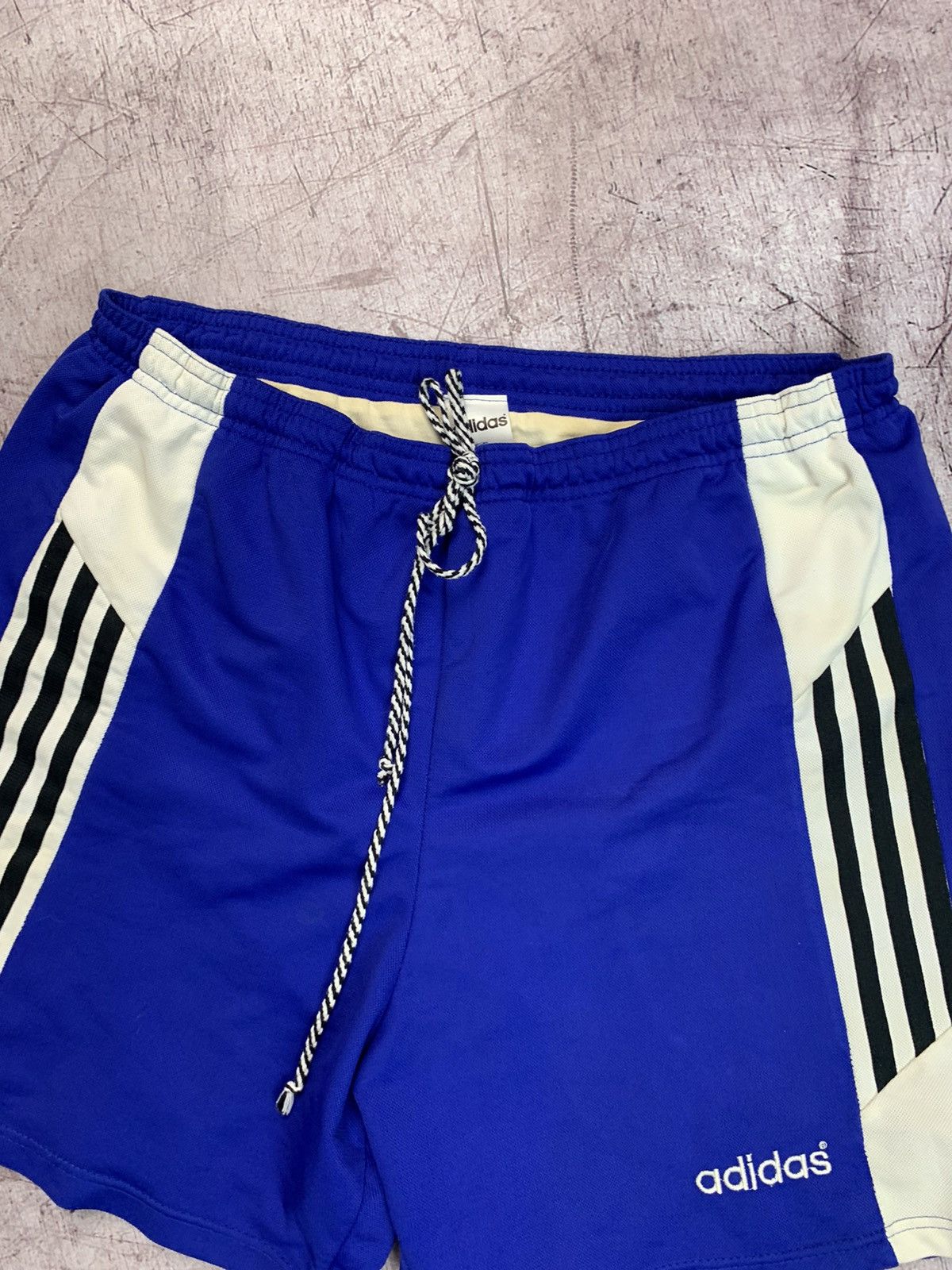 Adidas × Vintage Adidas Vintage Nylon Shorts Size US 34 / EU 50 - 2 Thumbnail