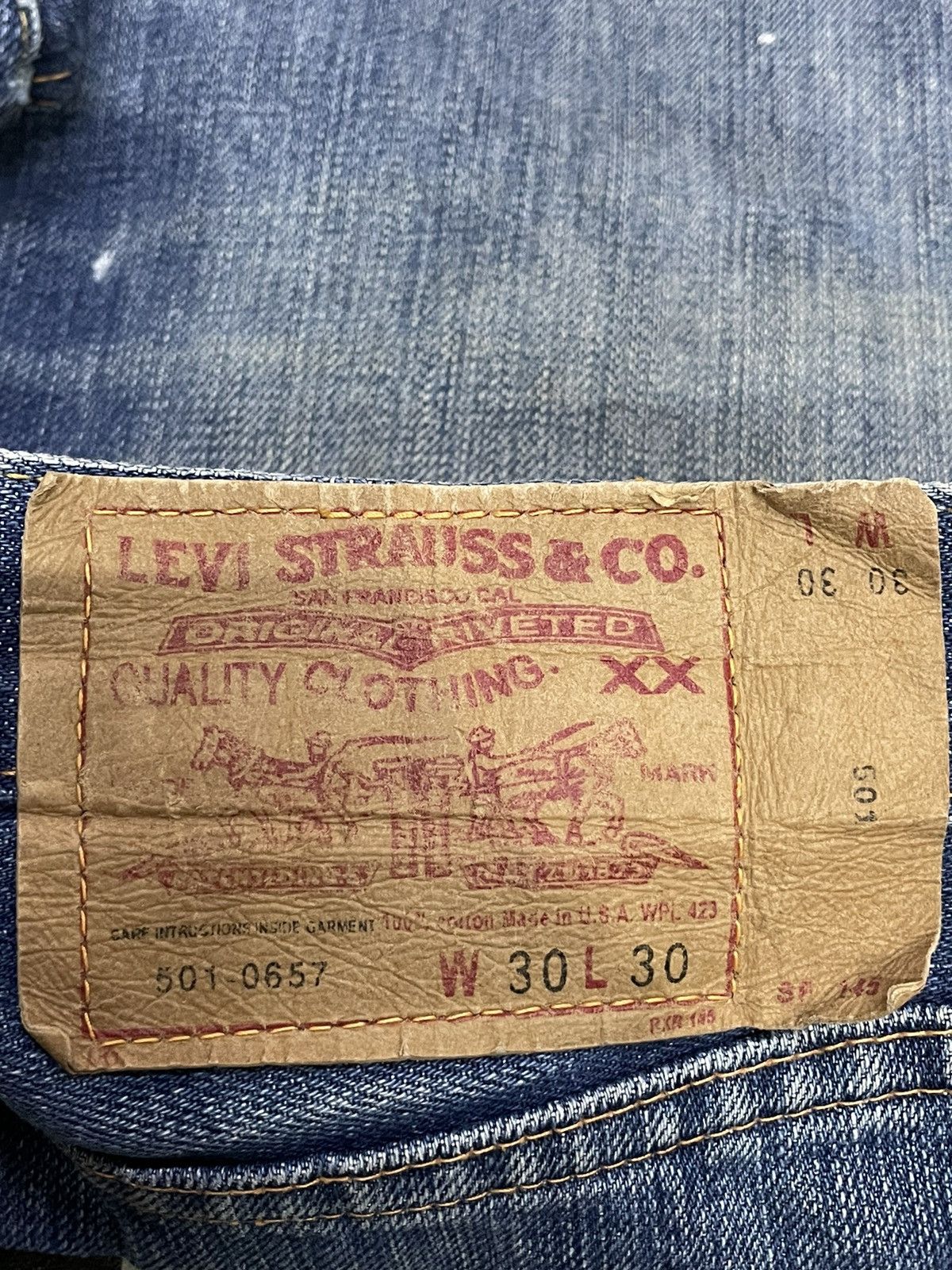 LVC × Levi's × Vintage Vtg 90s Levi’s 501 0657 Big E Selvedge Jeans & Leather Belt Size US 30 / EU 46 - 12 Thumbnail