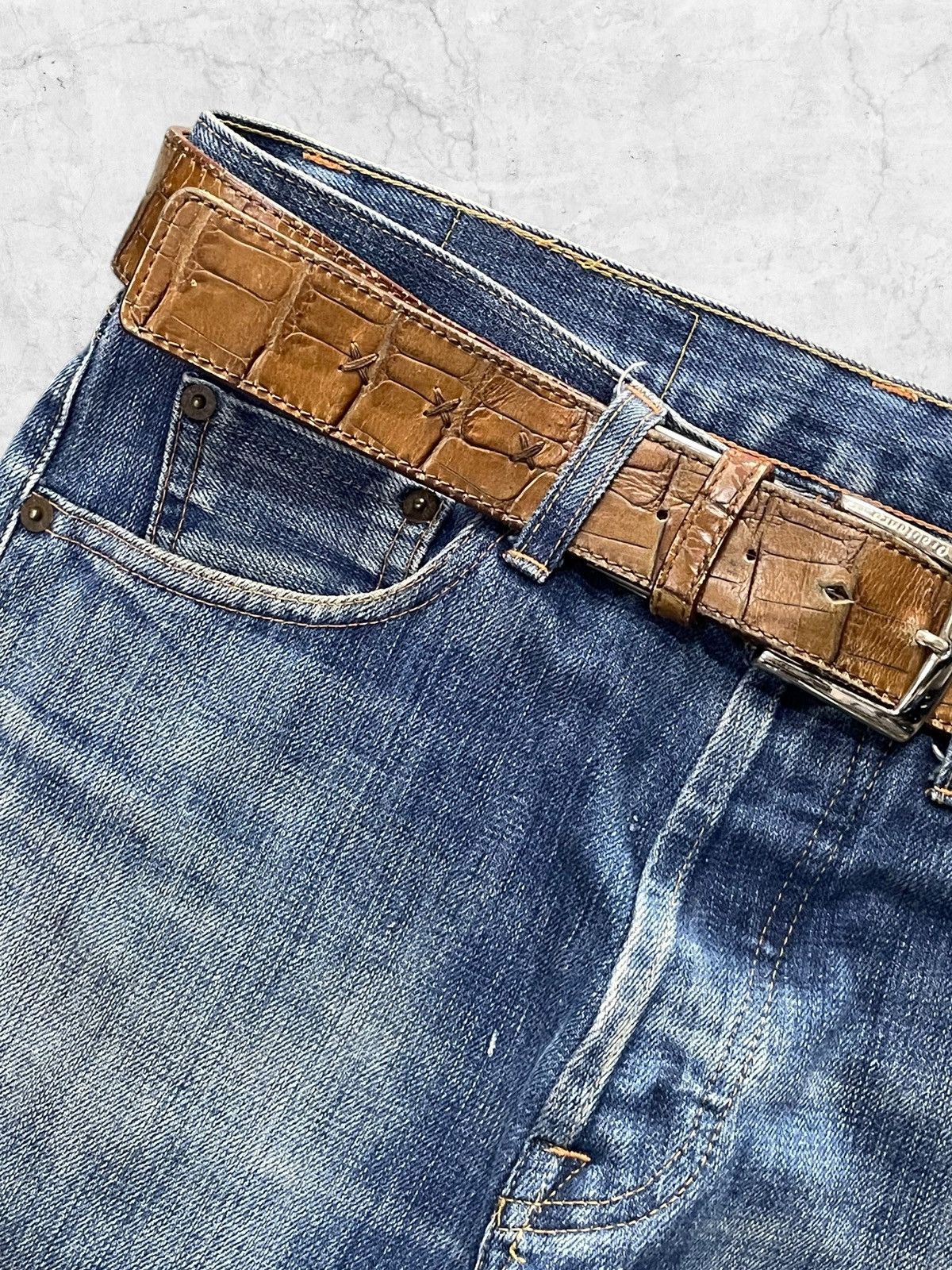 LVC × Levi's × Vintage Vtg 90s Levi’s 501 0657 Big E Selvedge Jeans & Leather Belt Size US 30 / EU 46 - 6 Thumbnail