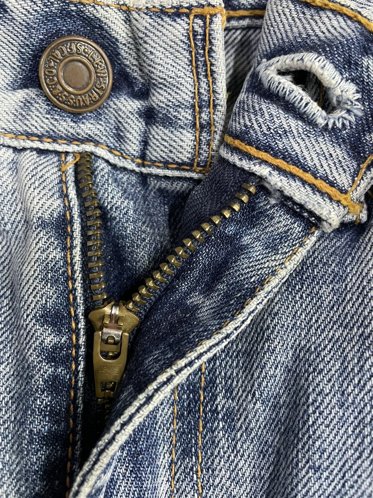 Levi's × Vintage Vtg Levi’s 517 Flared Crash Distressed Jeans leather belt Size US 30 / EU 46 - 8 Thumbnail