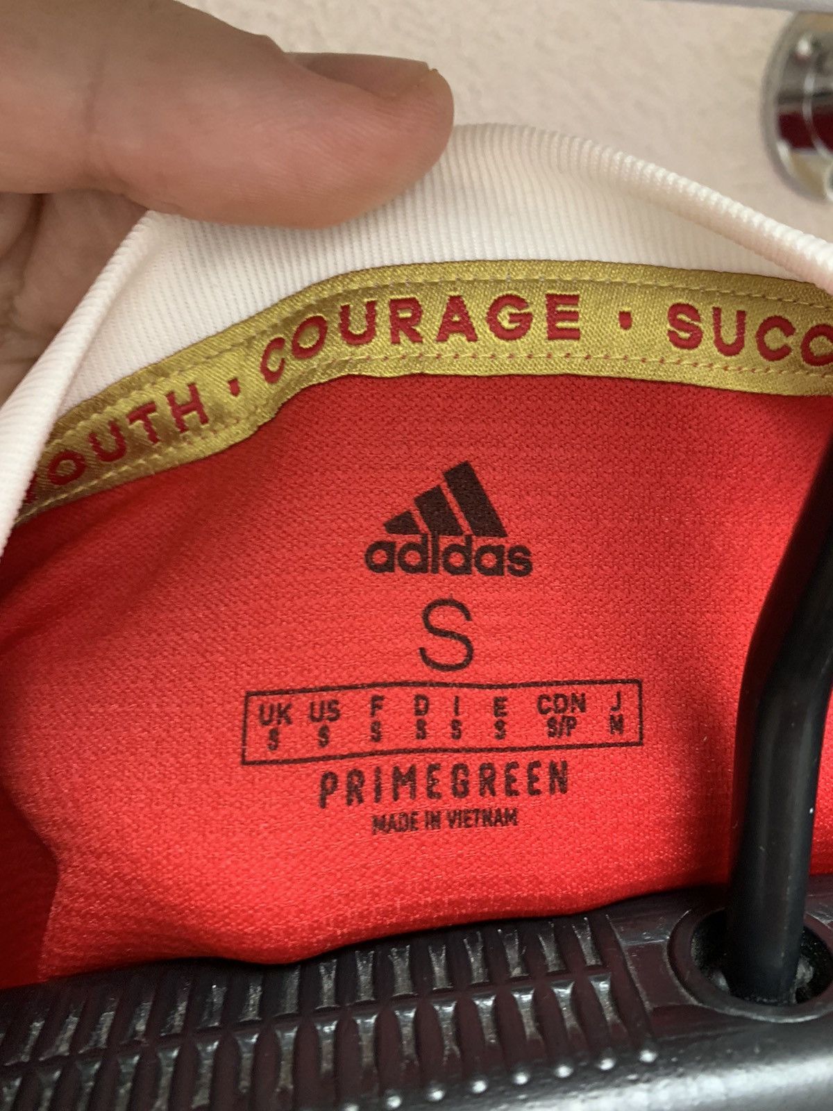 Adidas Manchester United Adidas soccer jersey team viewer S 2021 Size US S / EU 44-46 / 1 - 8 Thumbnail