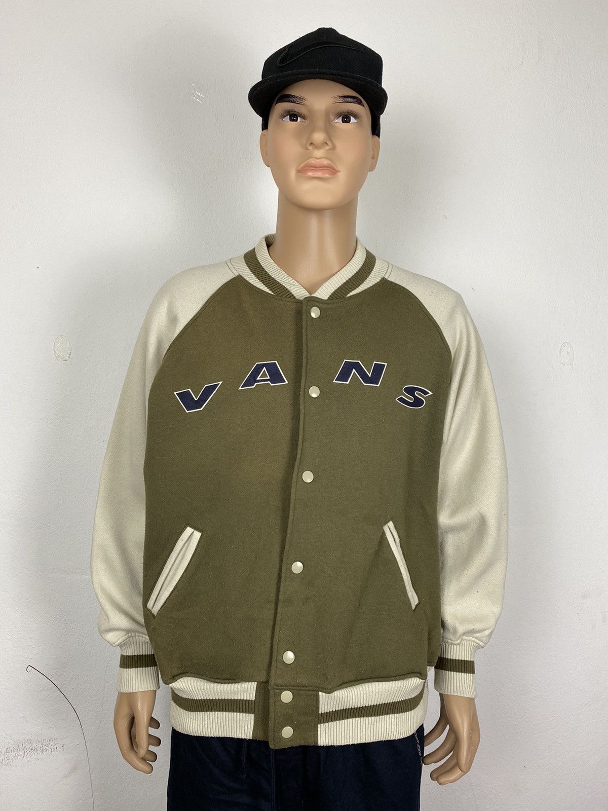 Vans VANS BIG LOGO VARSITY JACKET Size US M / EU 48-50 / 2 - 2 Thumbnail