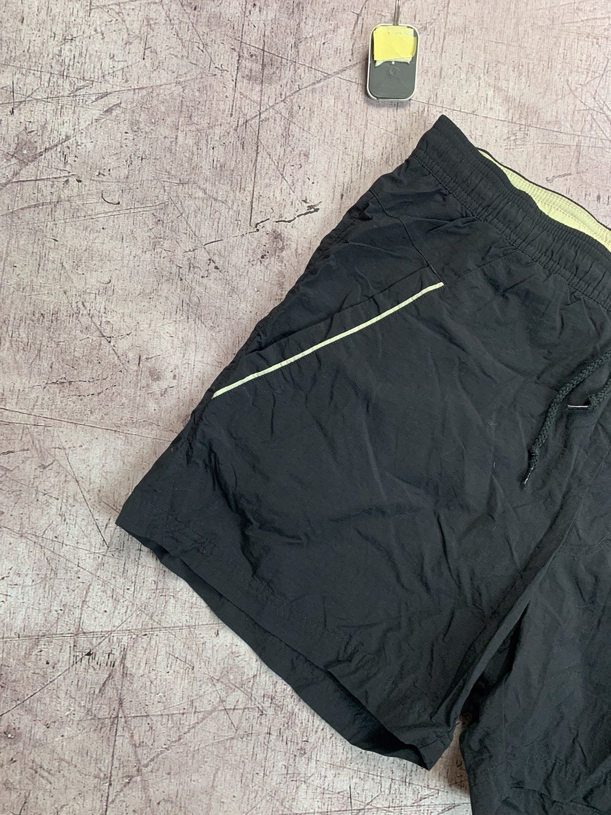 Adidas × Vintage Vintage Y2K Adidas Shorts Size US 34 / EU 50 - 2 Thumbnail