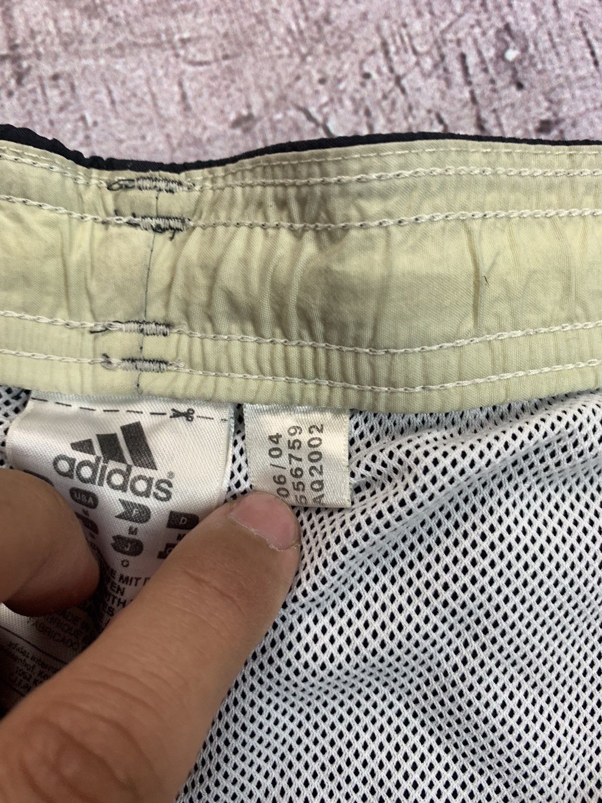 Adidas × Vintage Vintage Y2K Adidas Shorts Size US 34 / EU 50 - 7 Thumbnail