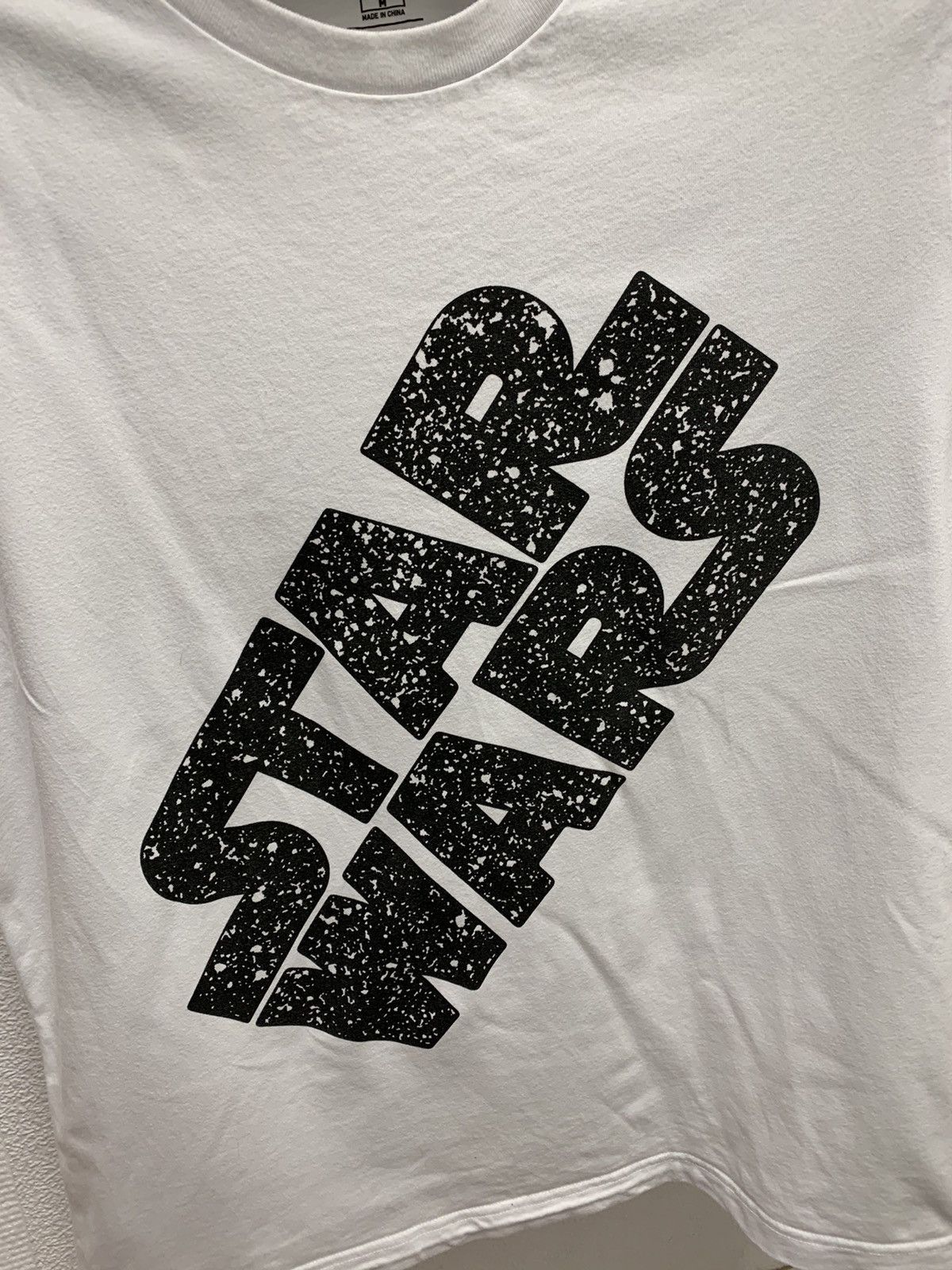 Uniqlo Uniqlo Star Wars Japanese brand white t-shirt M size Japan Size US M / EU 48-50 / 2 - 2 Thumbnail