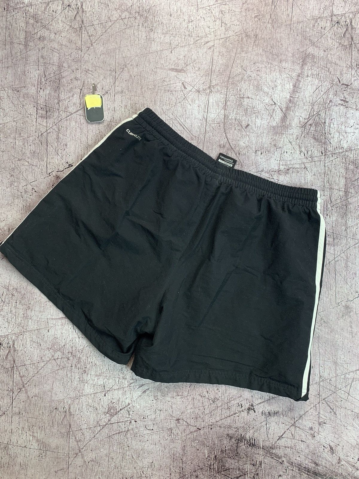 Adidas × Vintage Adidas Vintage Shorts Size US 34 / EU 50 - 7 Thumbnail