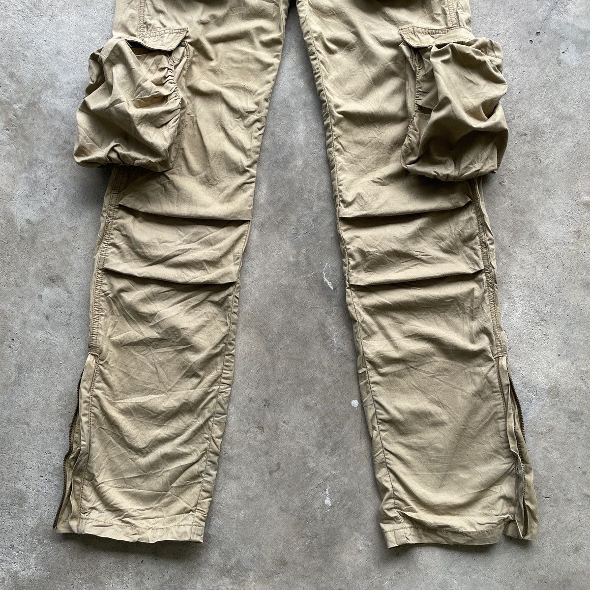 Japanese Brand RARE🔥 Vintage Japanese Brand 3D Pocket Tactical Cargo Pants Size US 33 - 3 Thumbnail