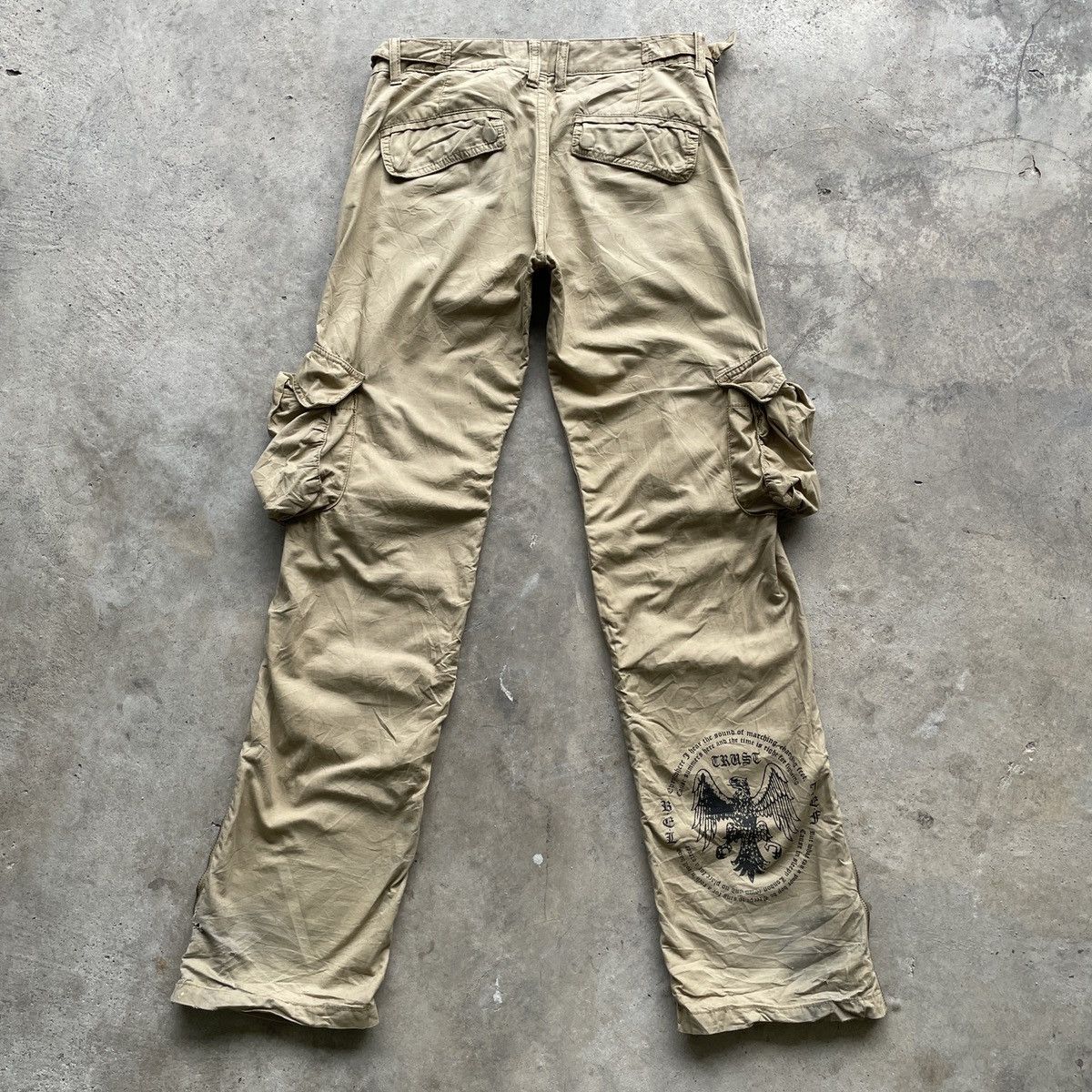 Japanese Brand RARE🔥 Vintage Japanese Brand 3D Pocket Tactical Cargo Pants Size US 33 - 13 Thumbnail