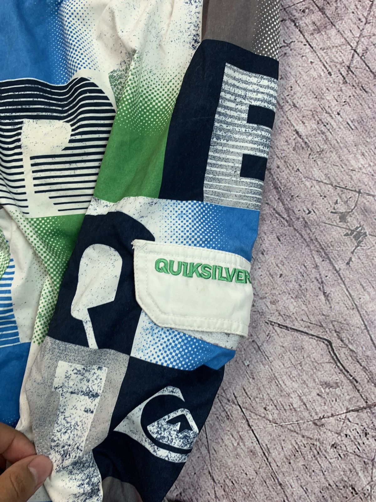 Quiksilver × Vintage Quiksilver Vintage Mens Surf Style Shorts Size US 34 / EU 50 - 8 Thumbnail