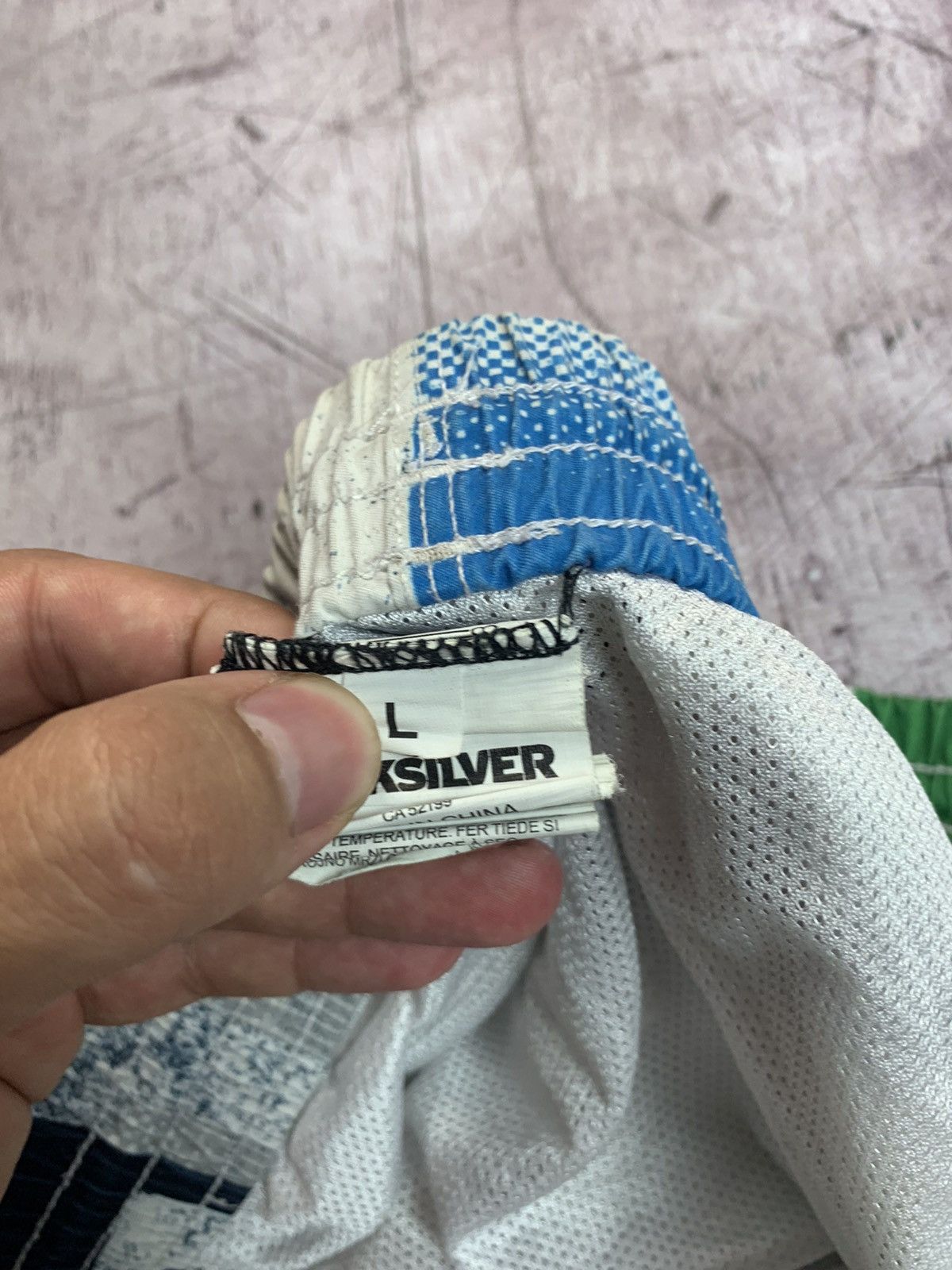 Quiksilver × Vintage Quiksilver Vintage Mens Surf Style Shorts Size US 34 / EU 50 - 6 Thumbnail