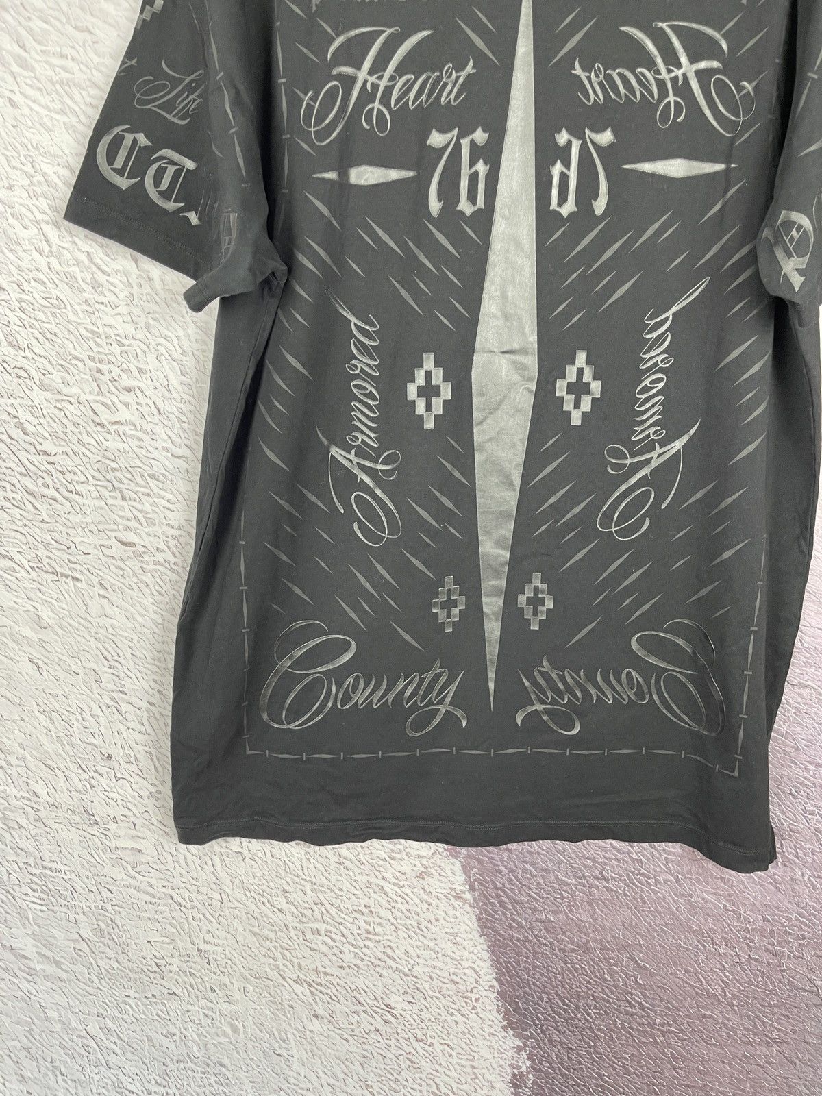 Marcelo Burlon Marcelo Burlon perfection armored fleart all print tee shirt Size US L / EU 52-54 / 3 - 16 Thumbnail