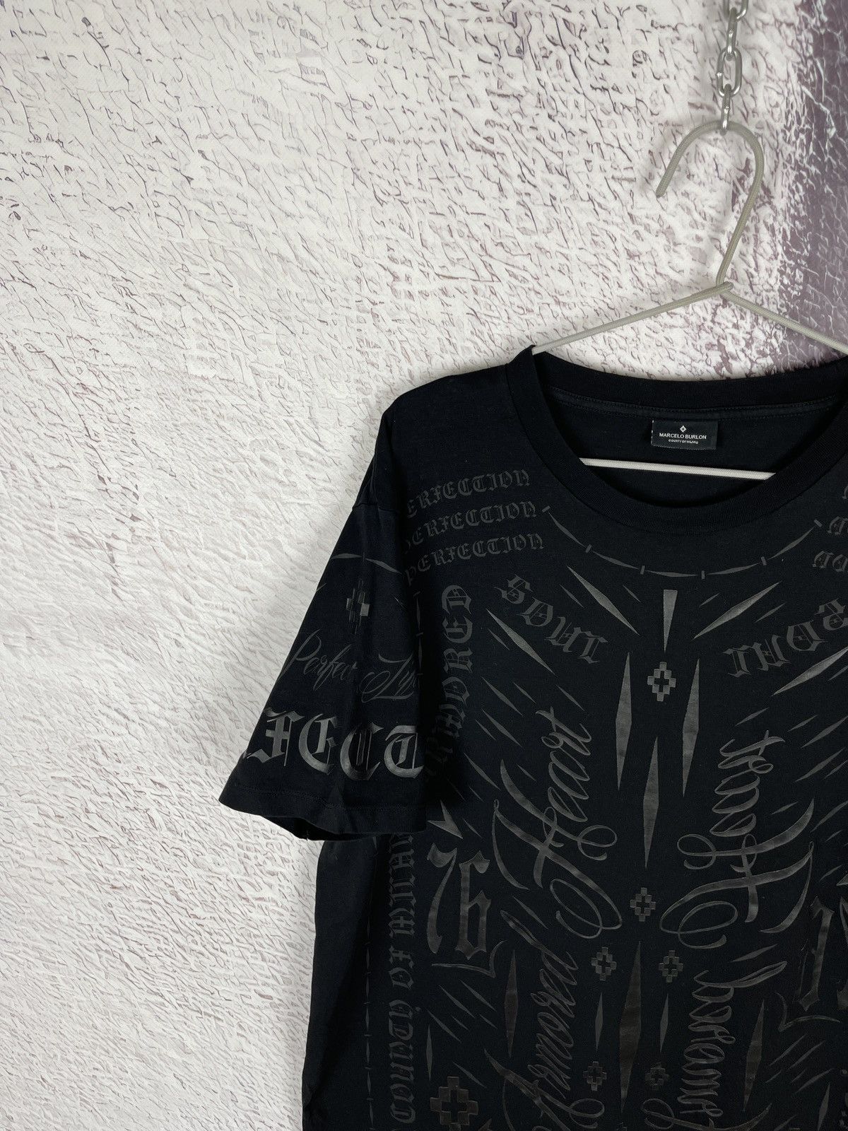 Marcelo Burlon Marcelo Burlon perfection armored fleart all print tee shirt Size US L / EU 52-54 / 3 - 3 Thumbnail