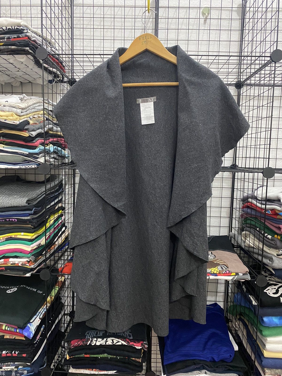 Issey Miyake × Japanese Brand Atsuro Tayama Cardigan Wool Fabric Nice Design Size US XS / EU 42 / 0 - 1 Thumbnail