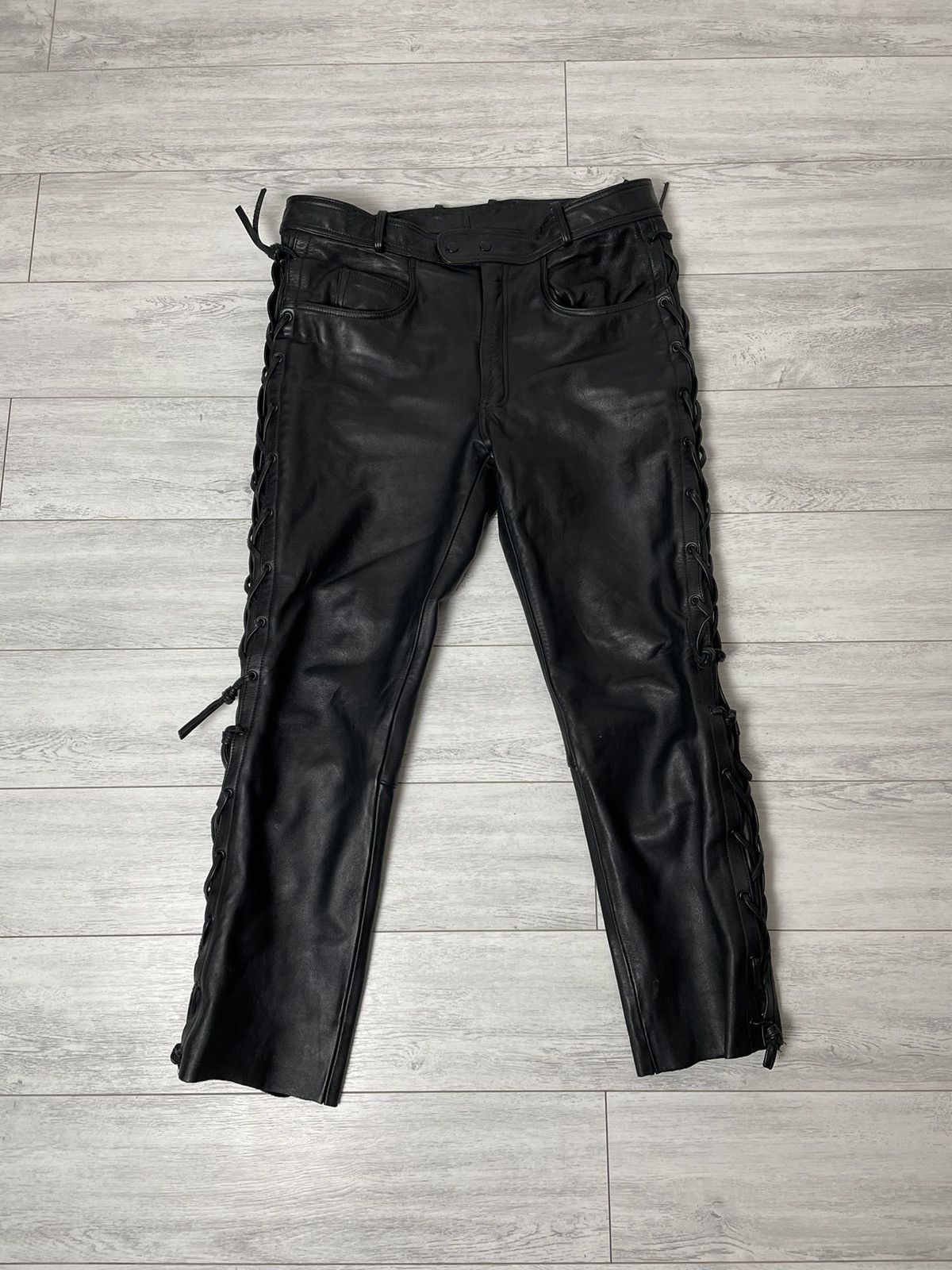 20471120 × Japanese Brand Vintage leather pants bondage Motorcycle travis Size US 37 - 2 Thumbnail