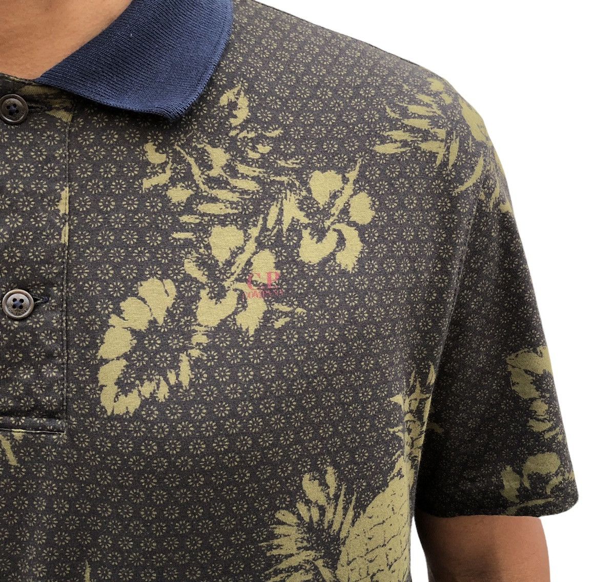 C.P. Company C. P. Company Hawaiian Collar Slim Fit T-shirt Size US XXL / EU 58 / 5 - 2 Thumbnail