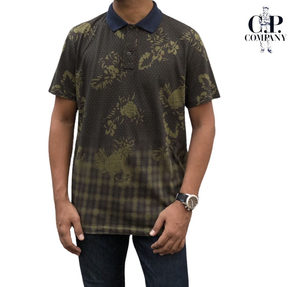 Image of C P Company C. P. Company Hawaiian Collar Slim Fit T-Shirt in Green, Men's (Size 2XL)