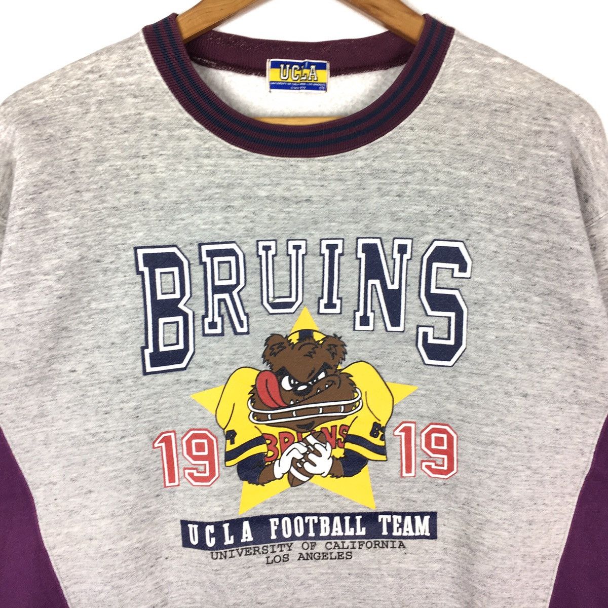 Vintage Vintage UCLA Bruins Big Logo Sweatshirt Pullover Jumper Size US M / EU 48-50 / 2 - 2 Thumbnail