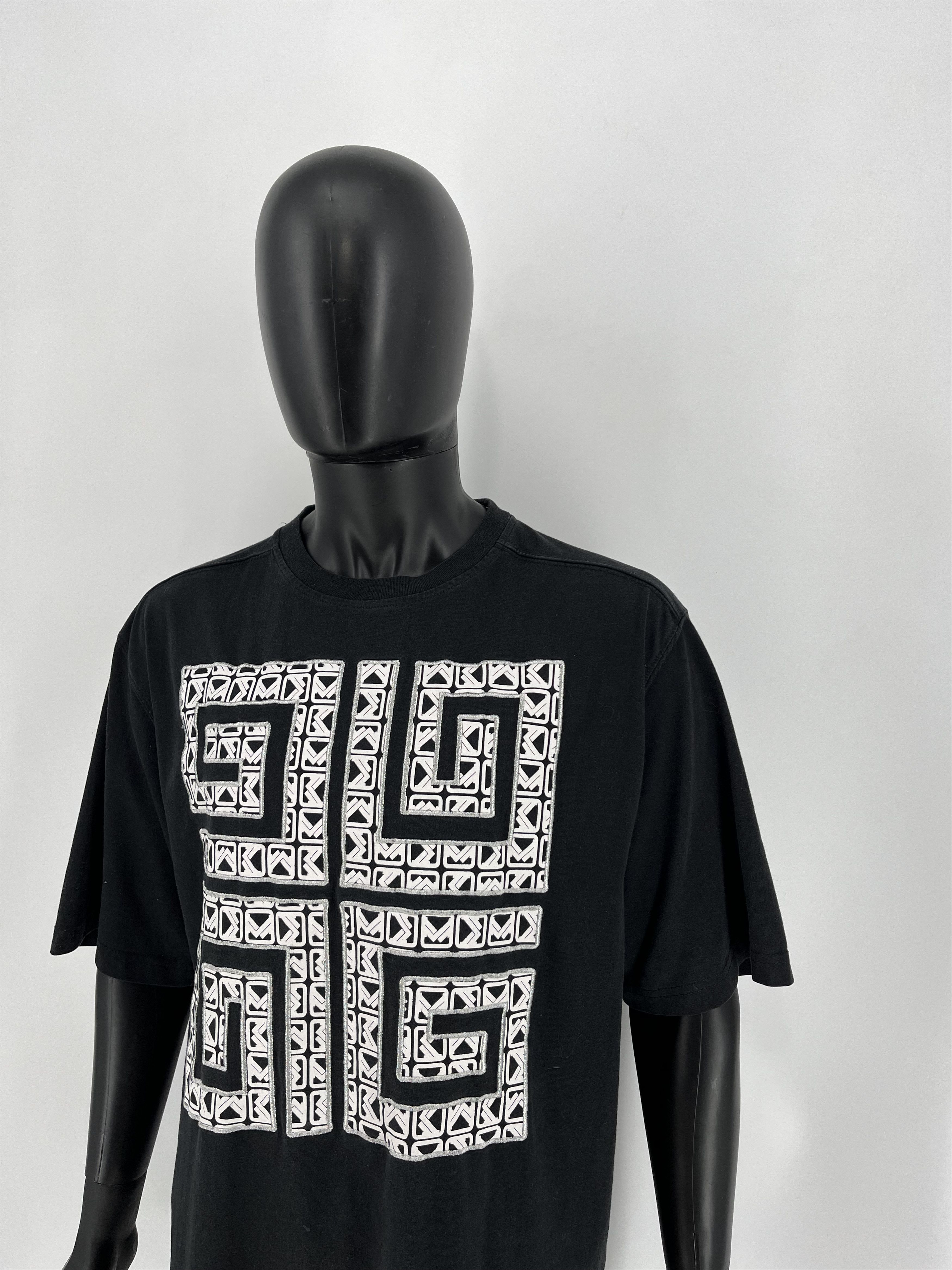 Karl Kani Mens Vintage Y2K T Shirt Karl Kani Big Logo Size L Size US L / EU 52-54 / 3 - 4 Thumbnail